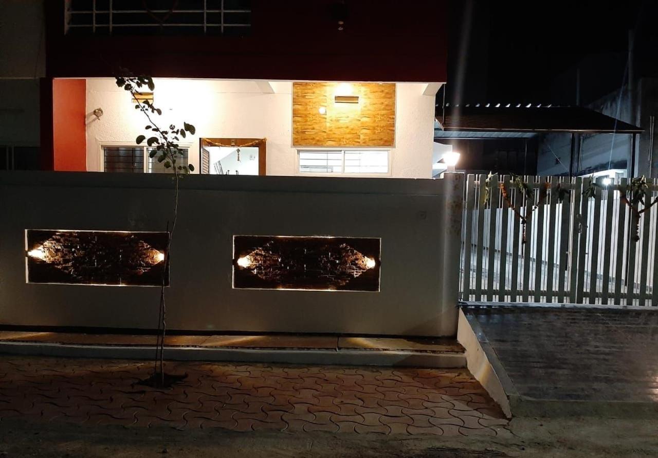 Mahadev Mansion Villa Ujjain Dış mekan fotoğraf